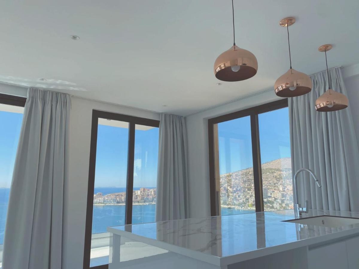 Manhattan Beach Luxury Apartments * Sarande